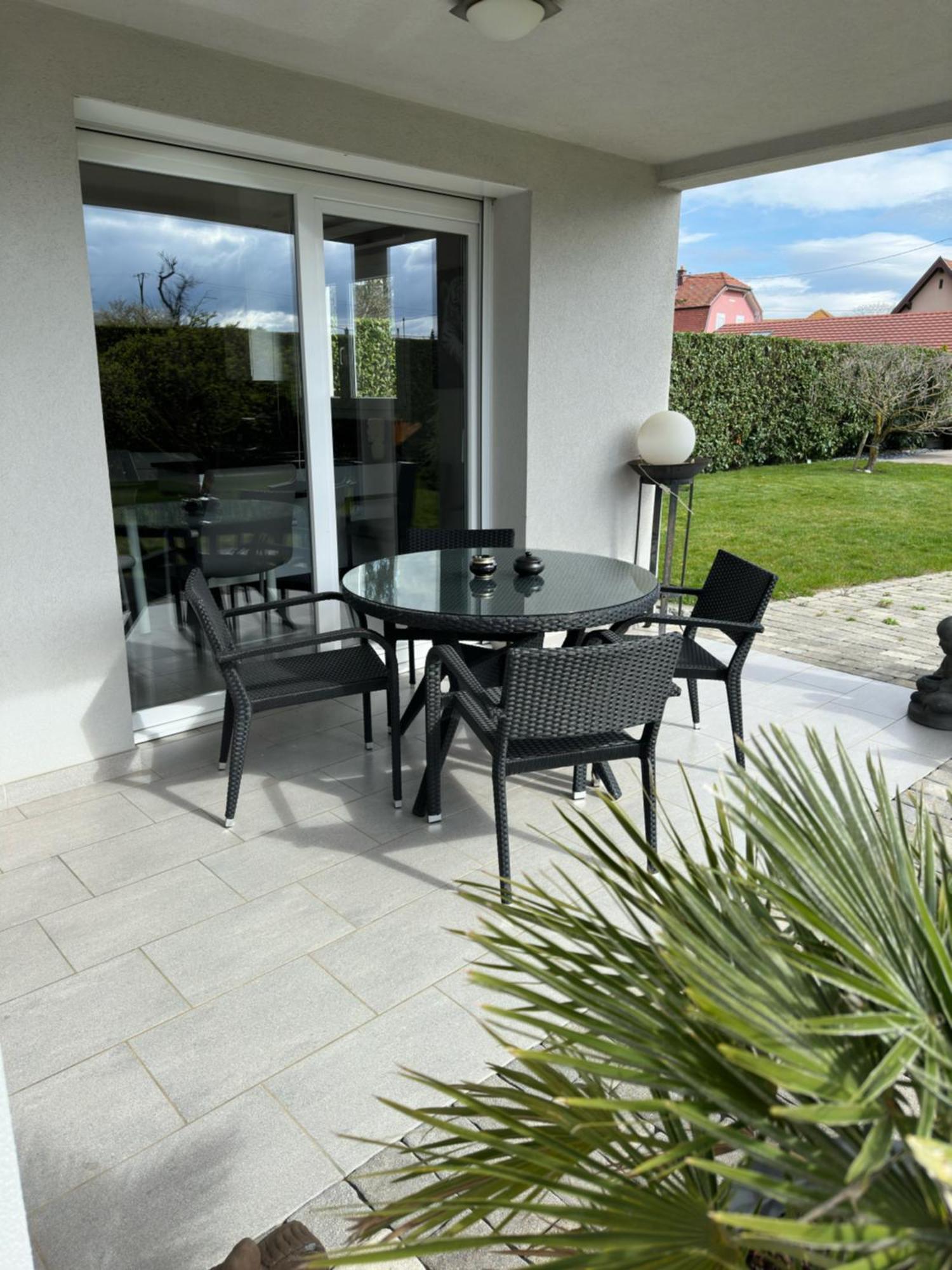 Grande Maison Au Calme Ensisheim Esterno foto